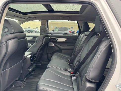 Certified 2026 Acura MDX SH-AWD w/ Technology Package image 6