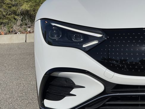 New 2026 Mercedes-Benz EQE 320+ Sedan image 7