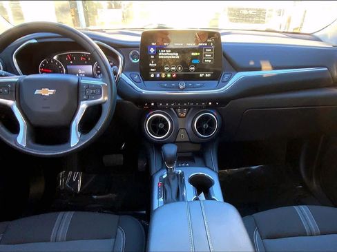 Used 2024 Chevrolet Blazer LT w/ Convenience Package image 15