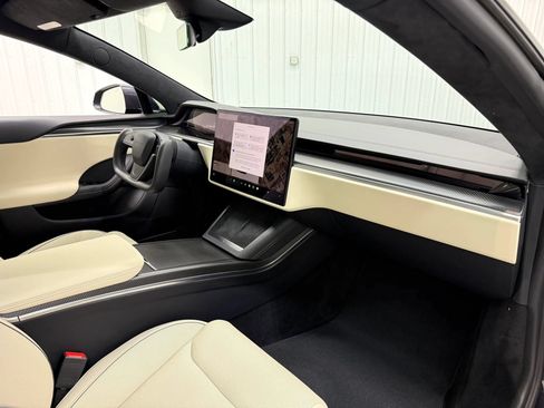 Used 2023 Tesla Model S Plaid AWD/4WD image 14