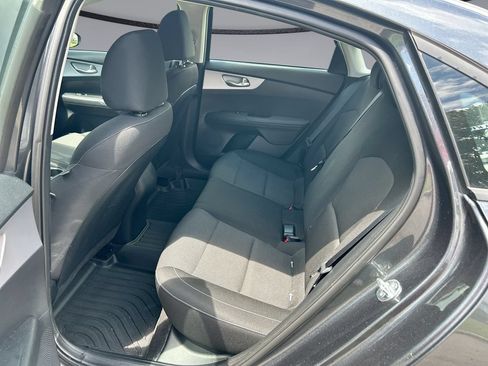Used 2024 Kia Forte LX FWD image 27