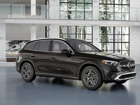 Used 2026 Mercedes-Benz GLC 300 image 7