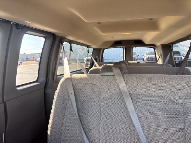 Used 2025 Chevrolet Express 3500 LT w/ LT Preferred Equipment Group RWD image 27
