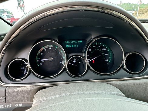 Used 2014 Buick Enclave Leather image 12