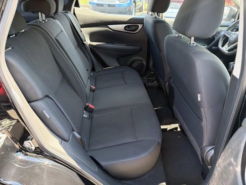 Used 2022 Nissan Rogue Sport S FWD image 15