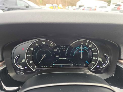 Used 2018 BMW 530e xDrive image 30