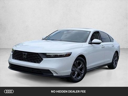 Used 2023 Honda Accord EX image 1