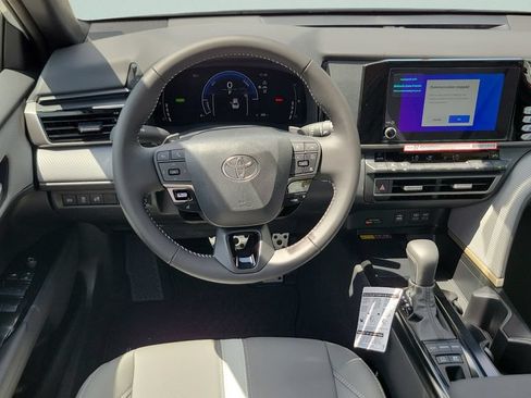Certified 2026 Toyota Camry SE FWD image 12