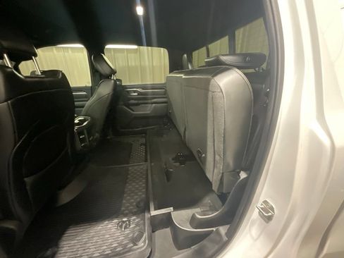Used 2019 RAM 1500 Sport w/ Level 2 Equipment Group AWD/4WD image 14
