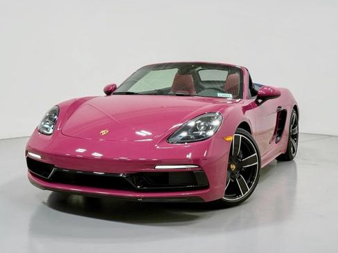 Used 2025 Porsche 718 Boxster RWD image 3
