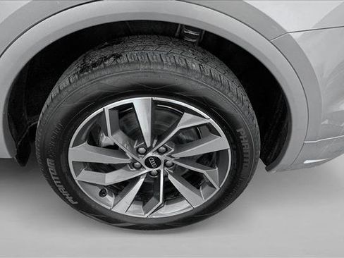 Used 2023 Audi Q5 2.0T Premium Plus image 9