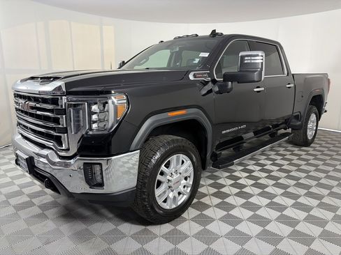 Used 2022 GMC Sierra 3500 SLT w/ SLT Premium Package image 3