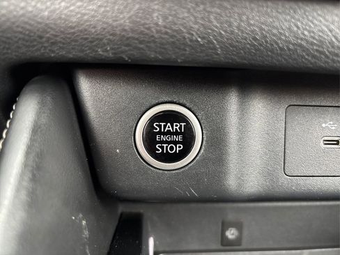 Used 2023 Nissan Rogue Platinum w/ Platinum Premium Package image 35