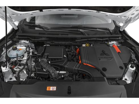 New 2025 Mitsubishi Outlander SE image 11