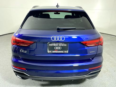 Certified 2025 Audi Q3 2.0T Premium w/ Convenience Package image 34