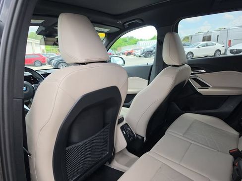 Used 2023 BMW X1 xDrive28i w/ Convenience Package AWD/4WD image 12