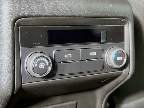 Used 2023 GMC Acadia SLE w/ LPO, Floor Liner Package image 25