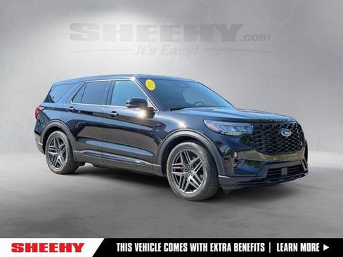 Certified 2025 Ford Explorer ST AWD/4WD image 1