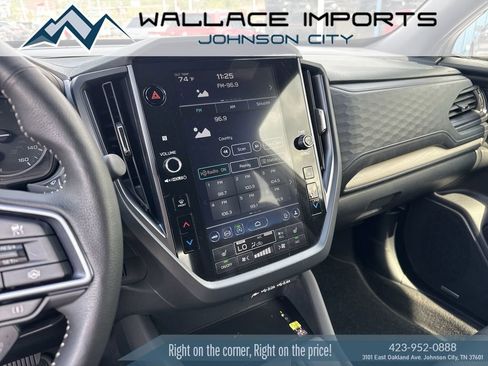 Certified 2025 Subaru Forester Limited AWD/4WD image 22