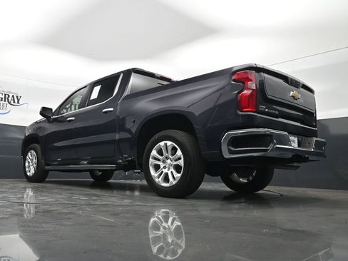 Used 2023 Chevrolet Silverado 1500 LTZ w/ LTZ Convenience Package II RWD image 30
