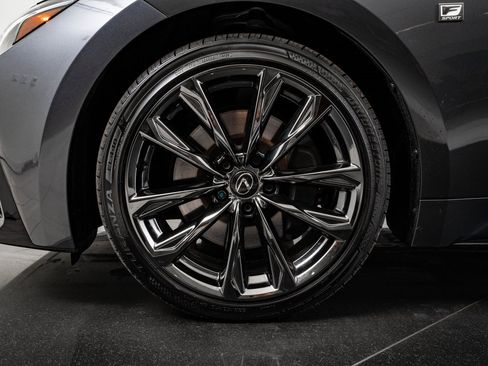 Certified 2025 Lexus IS 350 F Sport image 13