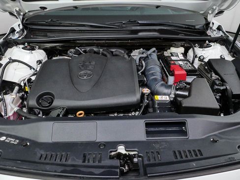 Used 2021 Toyota Avalon XSE FWD image 33