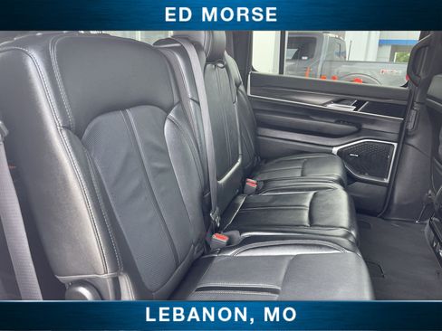 Used 2024 Jeep Wagoneer L Series II w/ Flexible Seating Group AWD/4WD image 25