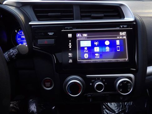 Used 2016 Honda Fit EX image 20