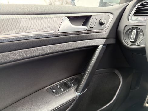 Used 2019 Volkswagen Golf Alltrack SE image 24