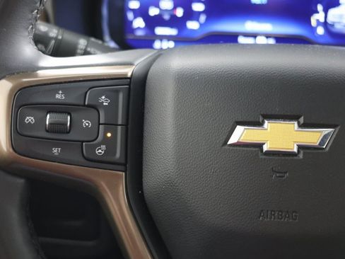 Used 2024 Chevrolet Tahoe High Country image 30