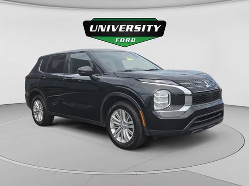 Used 2022 Mitsubishi Outlander ES AWD/4WD image 1