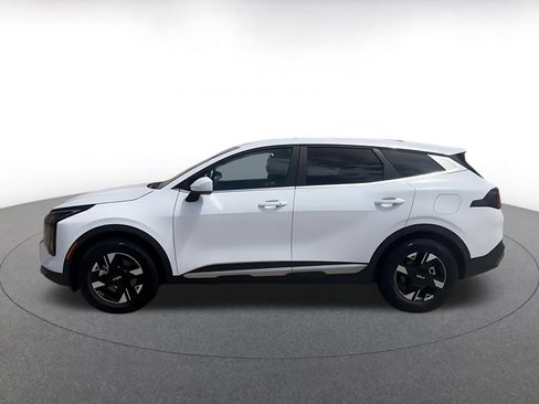 Used 2026 Kia Sportage LX FWD image 10