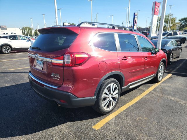 Used 2022 Subaru Ascent Limited w/ Technology Package AWD/4WD image 3