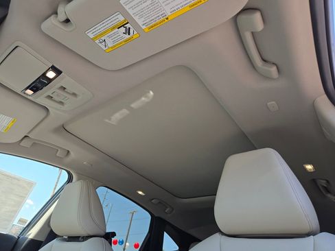 New 2025 Nissan Murano SL image 7