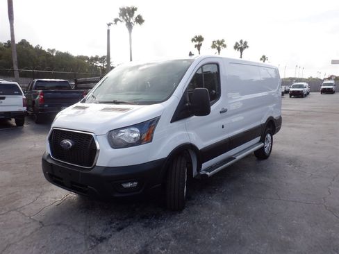 Used 2024 Ford Transit 250 Low Roof w/ Exterior Upgrade Package image 20