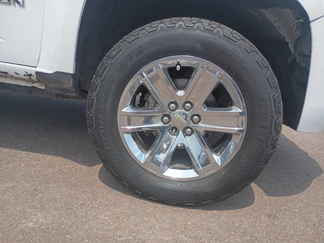 Used 2017 GMC Canyon SLE w/ SLE Convenience Package AWD/4WD image 10