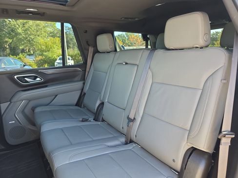 Used 2021 Chevrolet Tahoe Z71 image 15