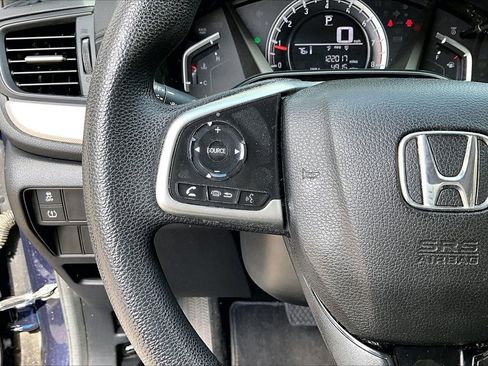 Used 2019 Honda CR-V LX image 10