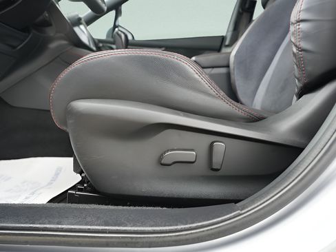 Used 2022 Subaru WRX GT AWD/4WD image 22