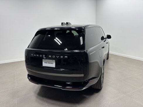 Used 2026 Land Rover Range Rover Long Wheelbase SE AWD/4WD image 7