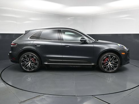 Used 2023 Porsche Macan S AWD/4WD image 11