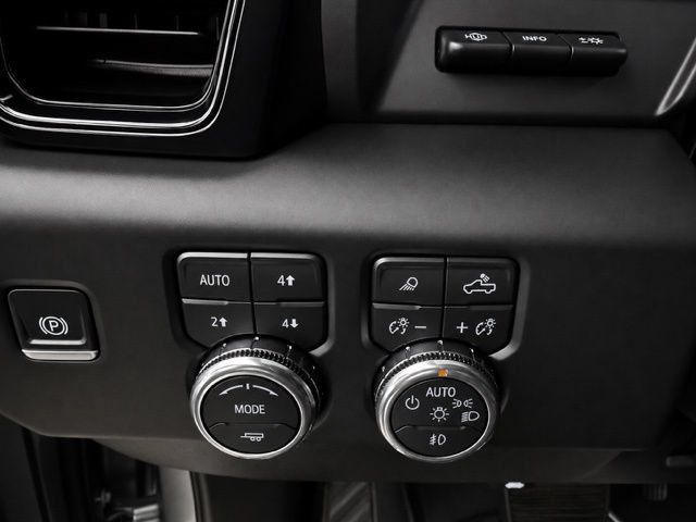 Used 2026 GMC Sierra 2500 AT4X AWD/4WD image 32
