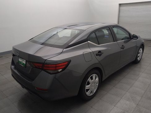 Used 2024 Nissan Sentra S FWD image 9