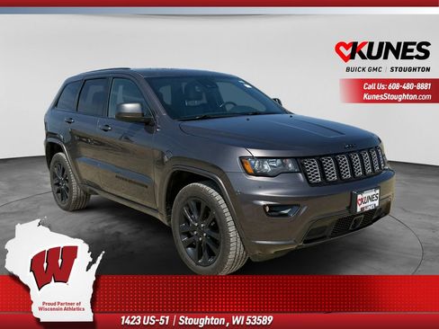Used 2020 Jeep Grand Cherokee Altitude AWD/4WD image 1