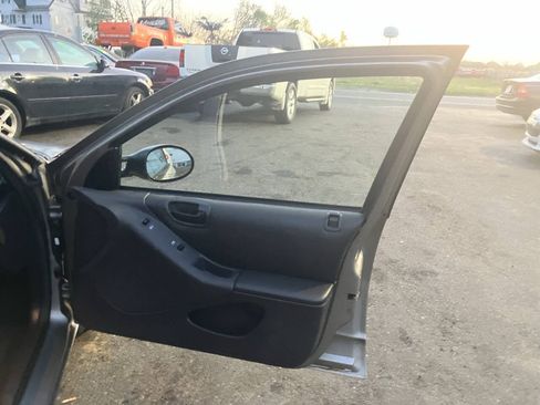 Used 1999 Dodge Stratus ES FWD image 19