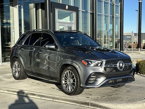 Used 2024 Mercedes-Benz GLE 350 4MATIC image 3