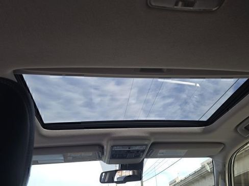 Certified 2024 Toyota 4Runner SR5 Premium w/ Moonroof Package AWD/4WD image 39