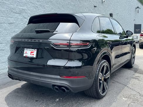 Used 2023 Porsche Cayenne Platinum Edition AWD/4WD image 8
