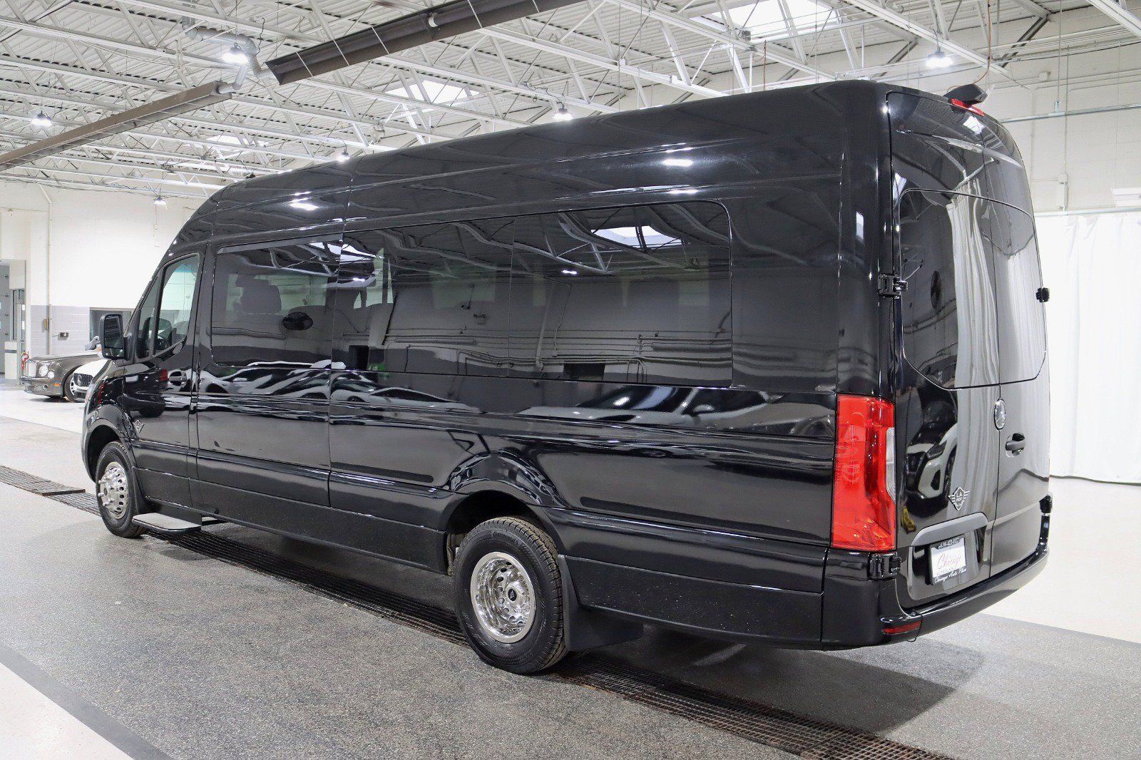 Used 2023 Mercedes-Benz Sprinter 3500 image 6