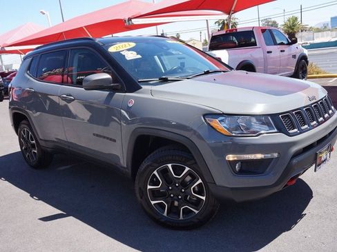 Used 2021 Jeep Compass Trailhawk w/ Convenience Group AWD/4WD image 2